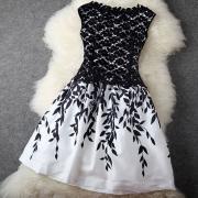 Leaf Print Sleeveless Crochet Lace Slinky Skater Dress [Grxjy560924]