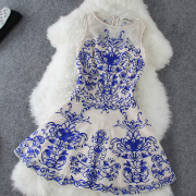 The New 2014 Blue And White Porcelain Sleeveless Dress Lace Embroidery