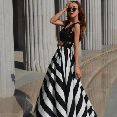 Elegant Black And White Long Dress With Lace Detail