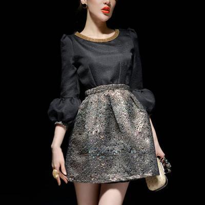 Fashion Round Neck Long Sleeve Peacock Embroidery Dress