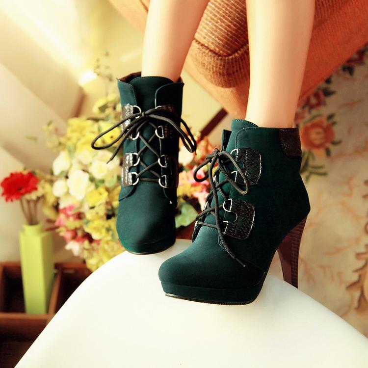 dark green high heel shoes