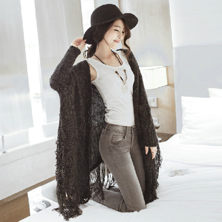 Black Tassel Knit Cardigan Modern Fashion Batwing Sleeve Shawl Sweater